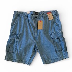 NWT Levis Carrier Cargo 9” Blue Denim Shorts Size 42